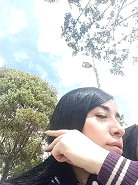 AbbyLewiis online show from 11-19-25, 06:41