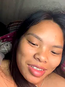 hello-cute online show from 12-02-25, 03:18