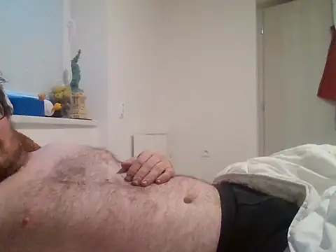 czechguy online show from 11-15-25, 06:22