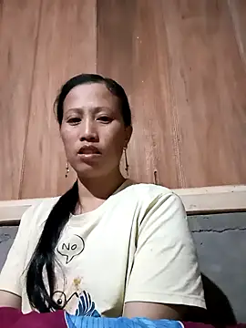 Snapshot of jerry-xx chatting on 11-15-25, 01:07 jerry-xx online show from 11-15-25, 01:07