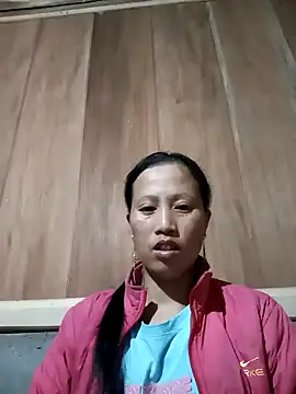 Snapshot of jerry-xx chatting on 11-19-25, 12:54 jerry-xx online show from 11-19-25, 12:54