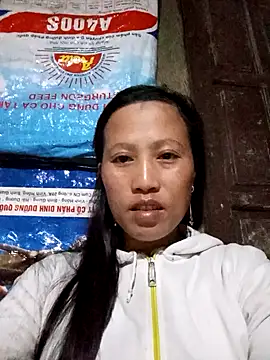 Snapshot of jerry-xx chatting on 11-26-25, 11:55 jerry-xx online show from 11-26-25, 11:55