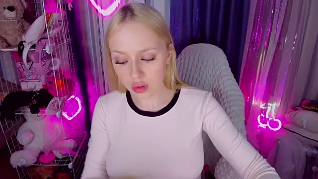 CeaneLino online show from 03-30-26, 02:51