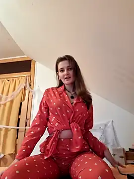 Snapshot of Nika_aa chatting on 10-28-25, 02:42 Nika aa online show from 10-28-25, 02:42