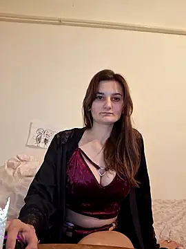 Snapshot of Nika_aa chatting on 11-30-25, 08:24 Nika aa online show from 11-30-25, 08:24