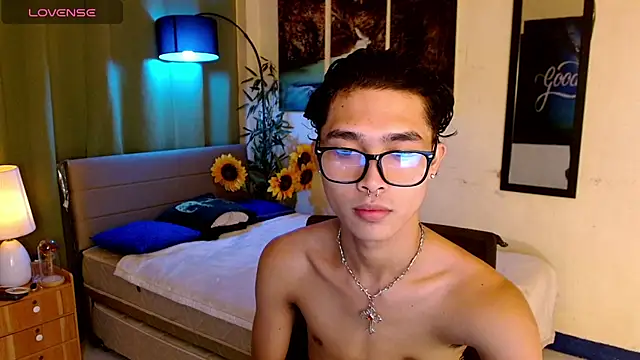 AsianCarl online show from 11-07-25, 03:01