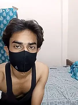 Snapshot of Lovebirdss chatting on 10-15-25, 12:16 Lovebirdss online show from 10-15-25, 12:16