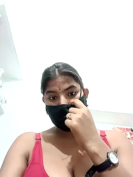 Hot radhaji online show from 11-27-25, 05:59