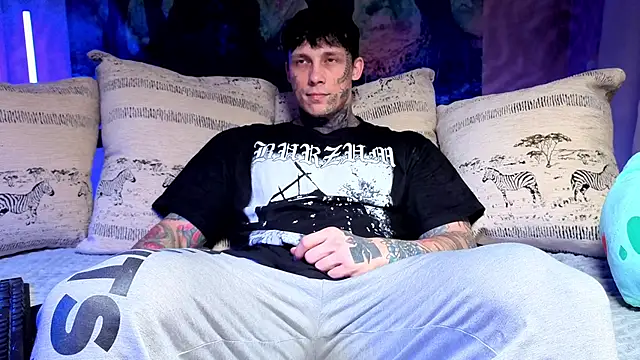 Anubisgods online show from 12-23-25, 06:11