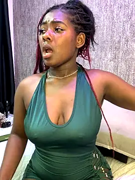 Snapshot of KarinaFlowers_ chatting on 12-03-25, 12:40 KarinaFlowers online show from 12-03-25, 12:40