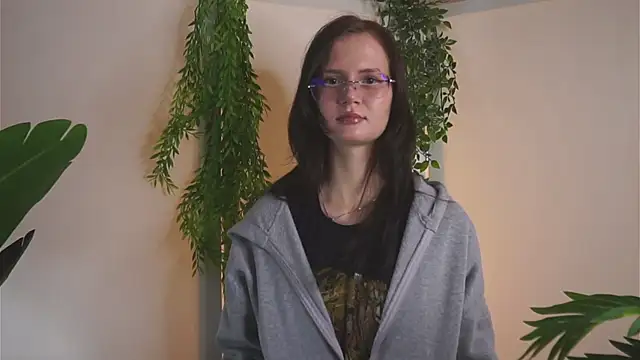 MarcyFrazee online show from 10-15-25, 01:50