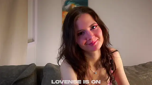 MarcyFrazee online show from 11-22-25, 02:21