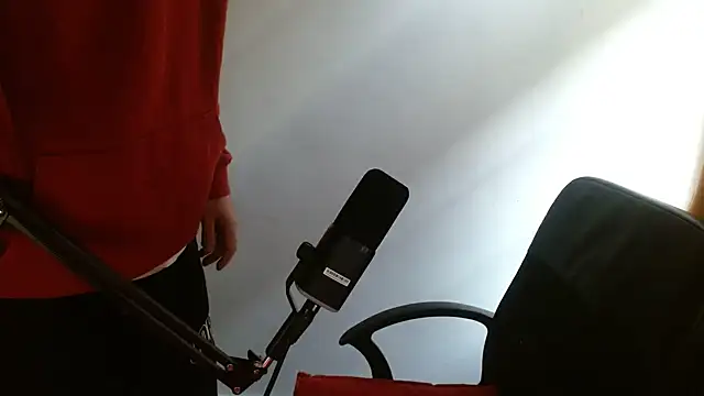 chibrax918 online show from 12-16-25, 09:47