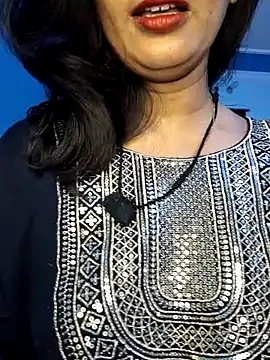 Snapshot of Janu-hasena chatting on 01-08-26, 03:31 Janu-hasena online show from 01-08-26, 03:31