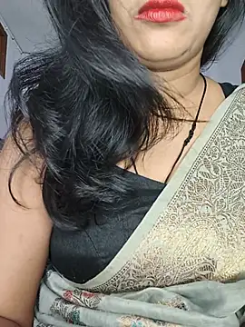 Snapshot of Janu-hasena chatting on 07-25-26, 06:38 Janu-hasena online show from 07-25-26, 06:38
