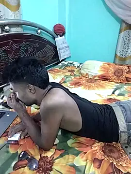 Snapshot of your_vedika1 chatting on 10-28-25, 06:21 your vedika1 online show from 10-28-25, 06:21