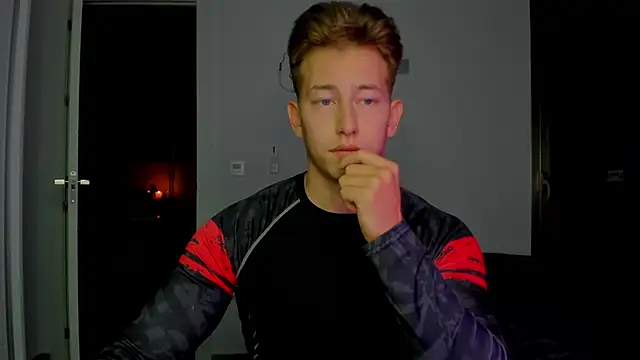 Snapshot of find0m_master chatting on 01-10-26, 09:41 find0m master online show from 01-10-26, 09:41