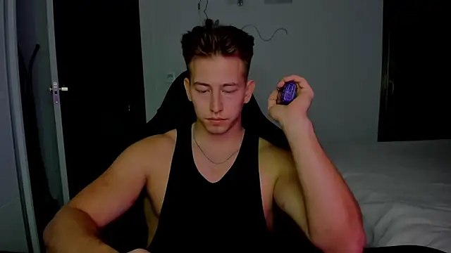 Snapshot of find0m_master chatting on 02-17-26, 10:49 find0m master online show from 02-17-26, 10:49