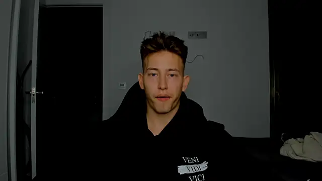 Snapshot of find0m_master chatting on 02-25-26, 11:25 find0m master online show from 02-25-26, 11:25