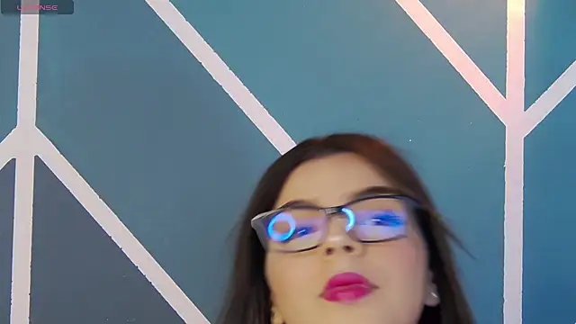 Aranzza Ross online show from 11-24-25, 08:08