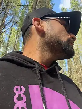 Snapshot of Nasho172737 chatting on 01-17-26, 01:05 Nasho172737 online show from 01-17-26, 01:05