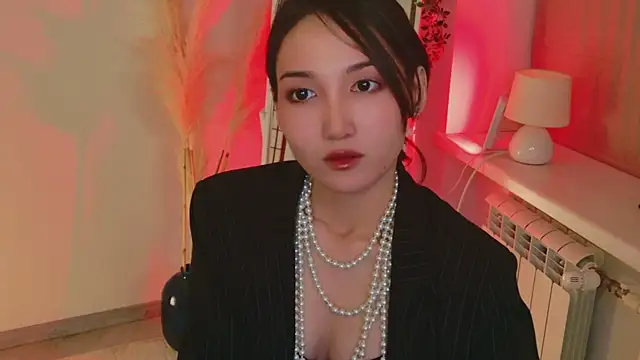 GentleMusee online show from 11-22-25, 10:42