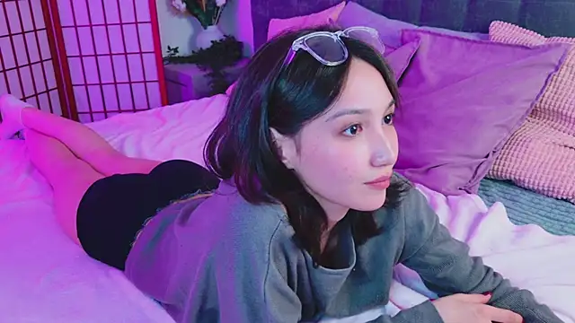 GentleMusee online show from 04-17-26, 10:02