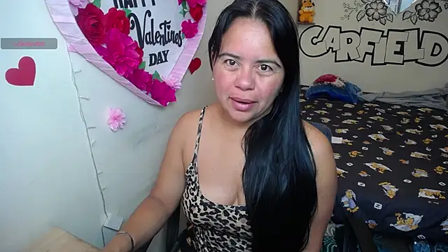 Snapshot of Miss__kendra_ chatting on 06-23-26, 12:47 Miss kendra online show from 06-23-26, 12:47