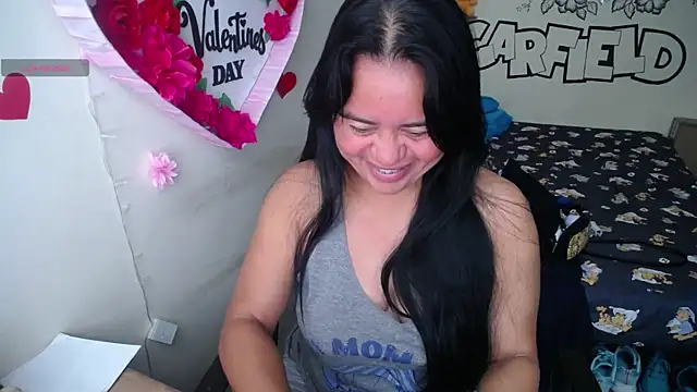 Snapshot of Miss__kendra_ chatting on 06-25-26, 01:04 Miss kendra online show from 06-25-26, 01:04