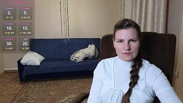 Snapshot of Mirabelle_Velvet chatting on 01-08-26, 04:37 Mirabelle Velvet online show from 01-08-26, 04:37