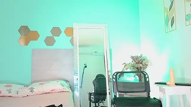 Darkcandyboy online show from 10-14-25, 12:50