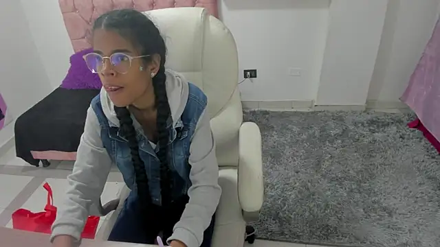 thianahorny online show from 01-16-26, 11:14