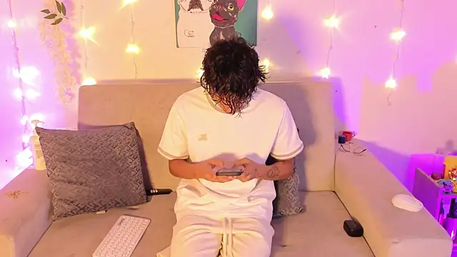 lua boy online show from 03-27-26, 08:19