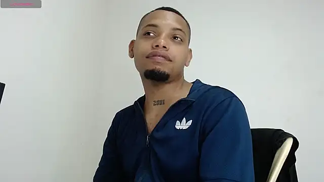 Snapshot of drako_monster chatting on 10-25-25, 11:29 drako monster online show from 10-25-25, 11:29