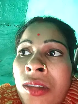 Snapshot of Co_punam chatting on 12-21-25, 02:13 Co punam online show from 12-21-25, 02:13