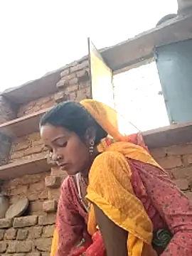 Snapshot of Co_punam chatting on 05-10-26, 01:33 Co punam online show from 05-10-26, 01:33