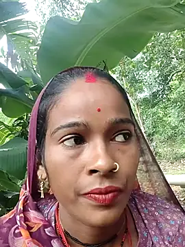 Snapshot of Co_punam chatting on 07-31-26, 04:23 Co punam online show from 07-31-26, 04:23