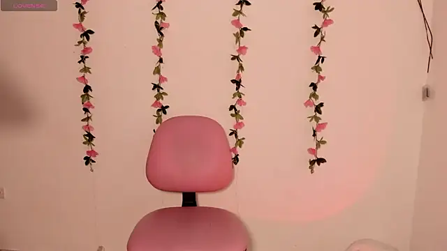 Ashleyroys 111 online show from 03-16-26, 06:56