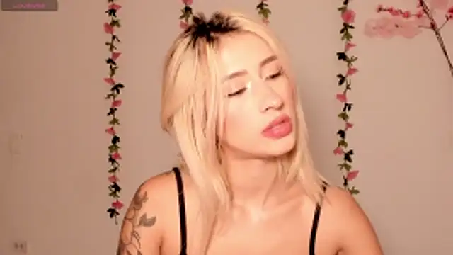 Ashleyroys 111 online show from 03-27-26, 08:19