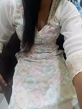 Snapshot of Suman_rani6 chatting on 10-25-25, 05:04 Suman rani6 online show from 10-25-25, 05:04