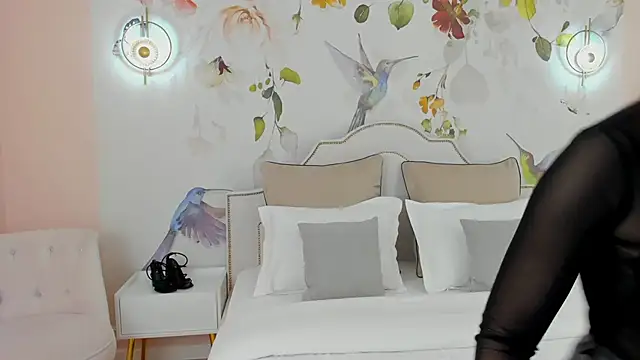 Snapshot of AnnaJonson chatting on 10-15-25, 03:17 AnnaJonson online show from 10-15-25, 03:17