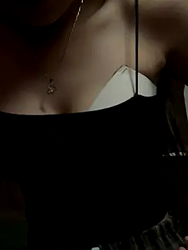 hi-hi-zz online show from 10-11-25, 01:38