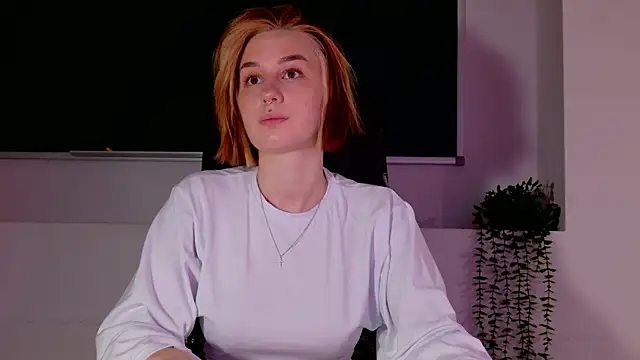 ClaireMathis online show from 05-30-26, 02:36