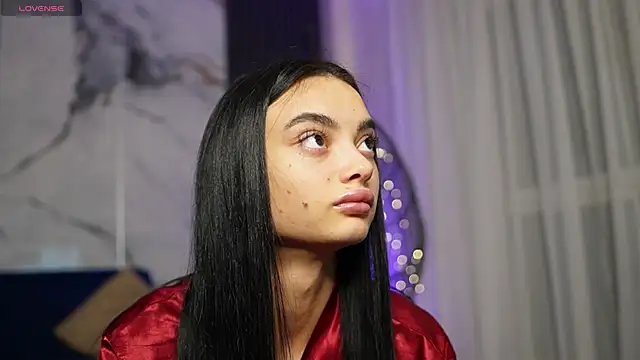 RachelRavee online show from 12-03-25, 05:04