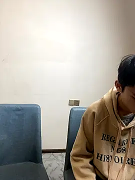 KK-cuteboy online show from 11-06-25, 11:55