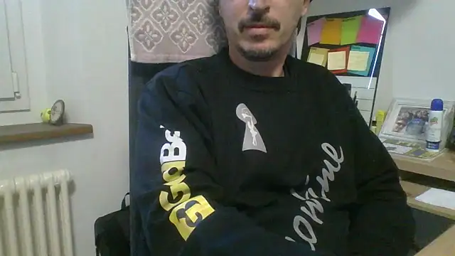 Kawayleo online show from 11-12-25, 02:17