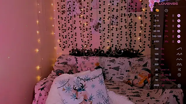 Snapshot of Evaa_Braunn chatting on 01-08-26, 02:14 Evaa Braunn online show from 01-08-26, 02:14