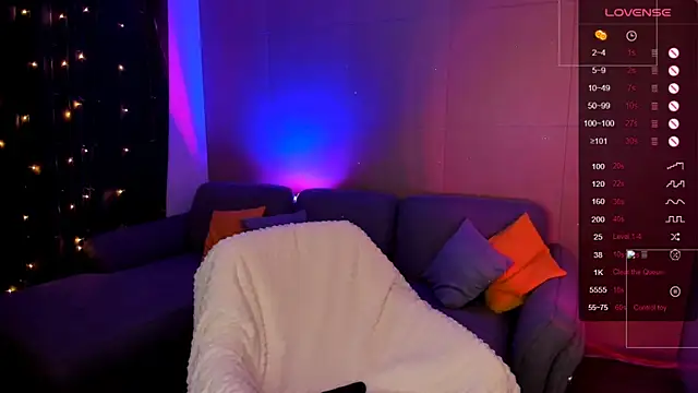 Snapshot of Evaa_Braunn chatting on 02-12-26, 02:06 Evaa Braunn online show from 02-12-26, 02:06