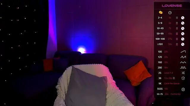 Snapshot of Evaa_Braunn chatting on 02-20-26, 02:08 Evaa Braunn online show from 02-20-26, 02:08