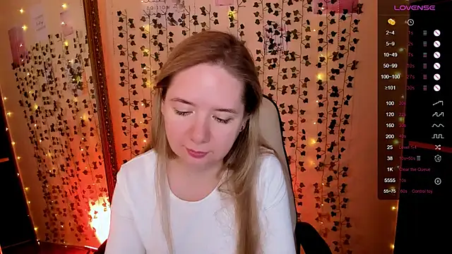 Snapshot of Evaa_Braunn chatting on 03-02-26, 05:08 Evaa Braunn online show from 03-02-26, 05:08